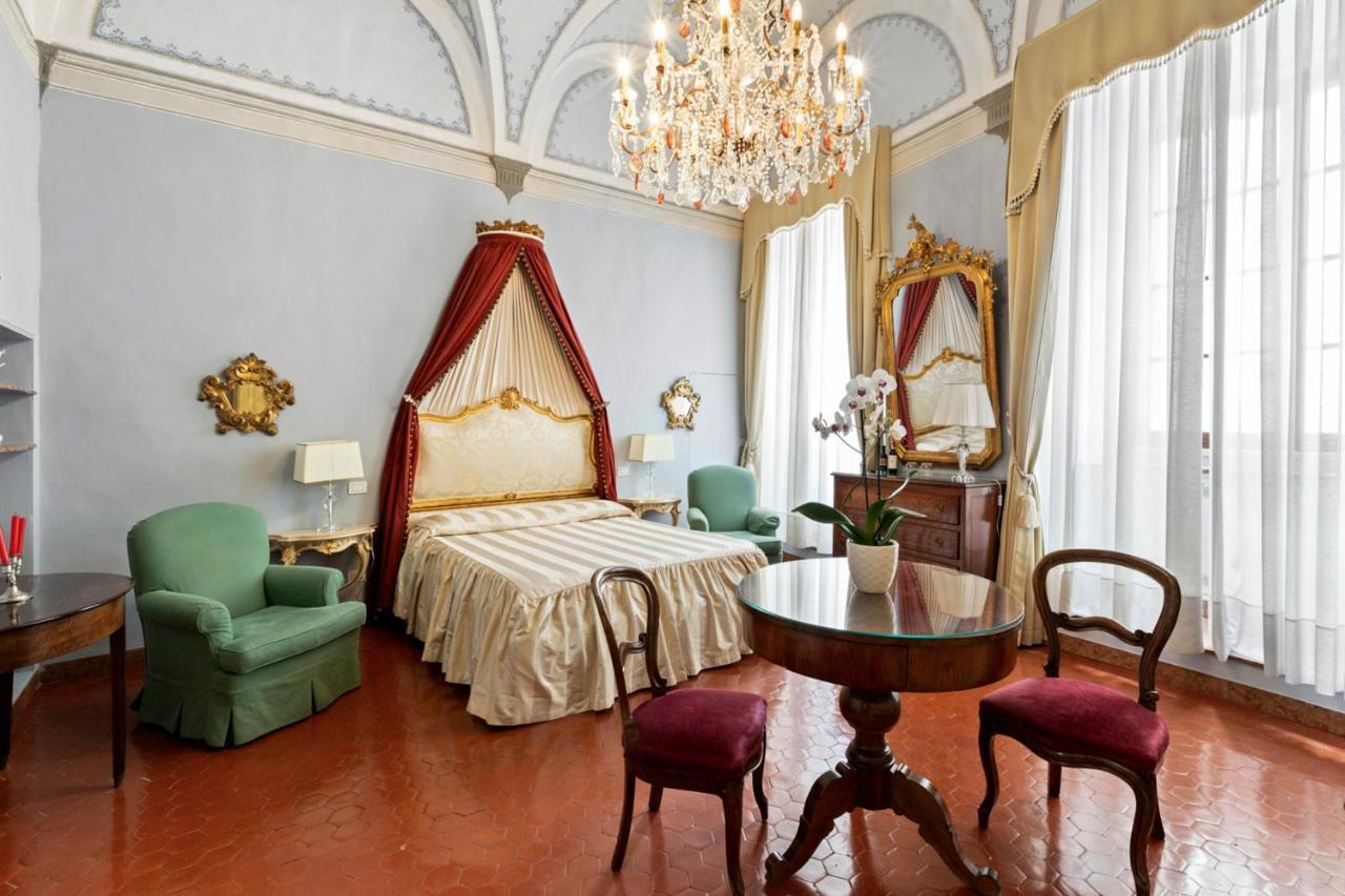 Bed and Breakfast Residenza D'Epoca Palazzo Borghesi Сієна Екстер'єр фото