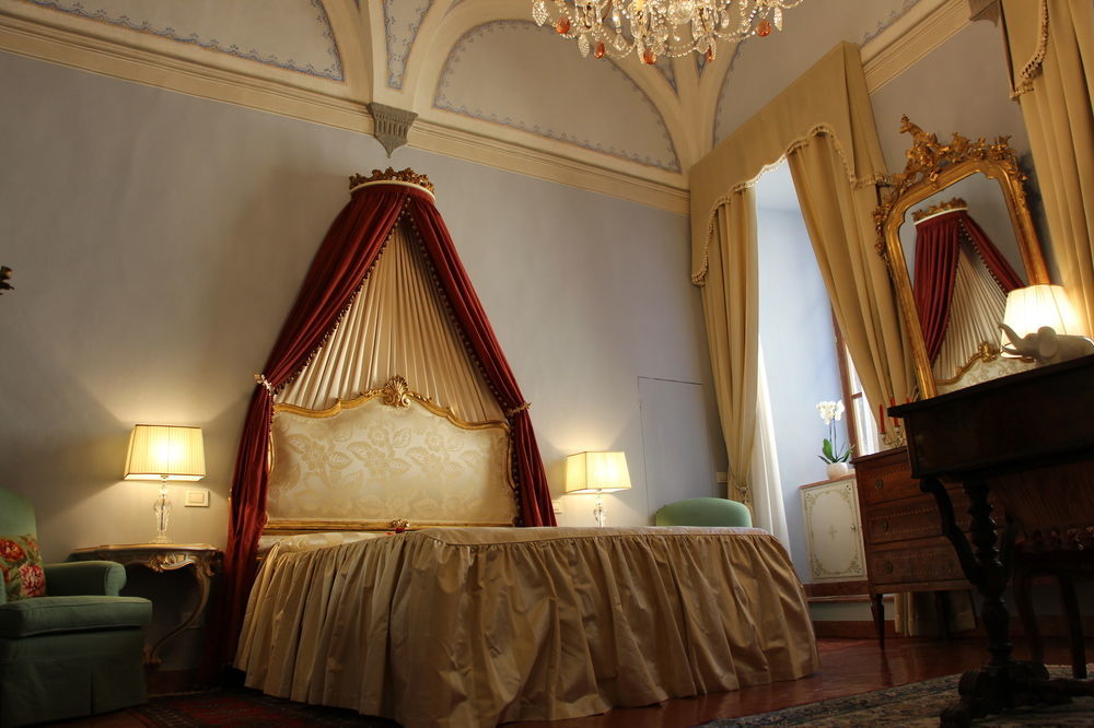 Bed and Breakfast Residenza D'Epoca Palazzo Borghesi Сієна Екстер'єр фото